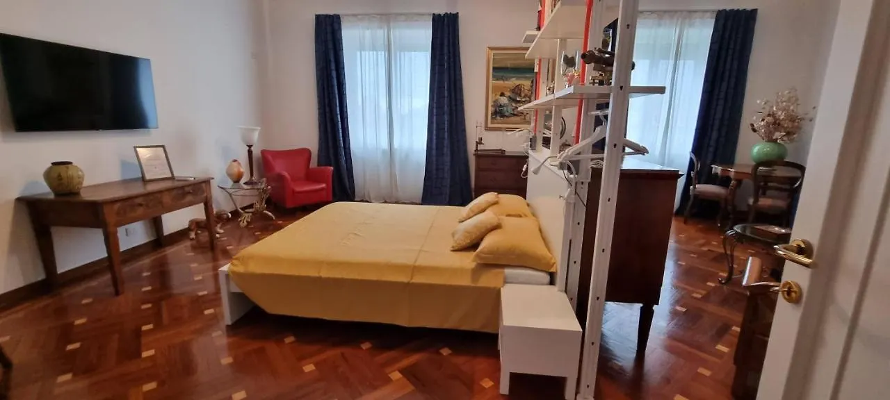 Porta Pila Brignole Apartment Genova